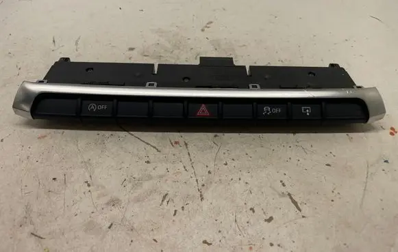 Audi A3 S3 8V Hazard light switch 8V0925301AB 24062013