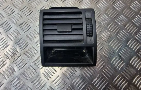 Volkswagen Transporter - Caravelle T5 Dashboard side air vent grill/cover trim 7H1819203A