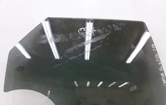 Renault Captur Rear door window glass 43R001595