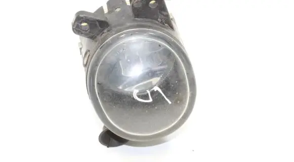 Mercedes-Benz C W204 Front fog light A2518200756 0305076001