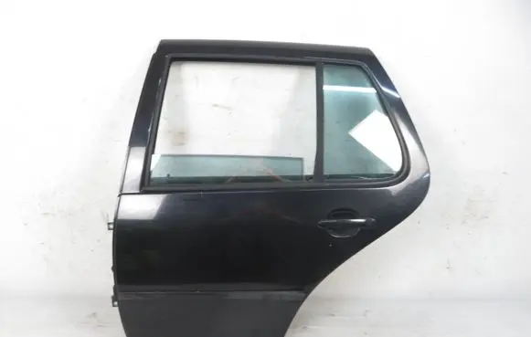 Volkswagen Golf IV Rear door 