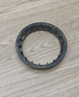 Volvo S80 In tank fuel pump screw locking ring/nut 8649739