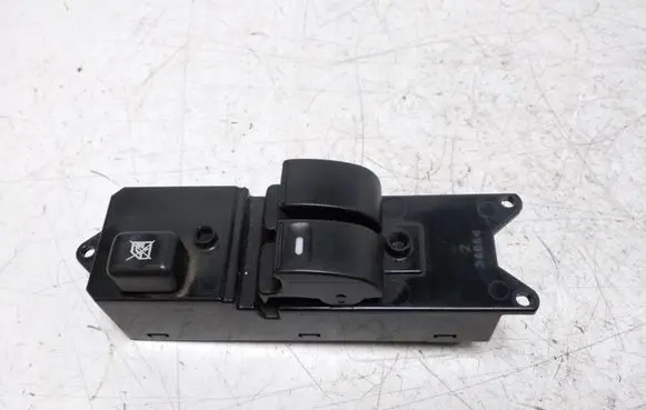 Mitsubishi Colt Electric window control switch MR587959