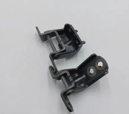 Nissan Leaf II (ZE1) Rear door hinge set 