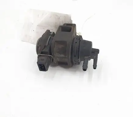 Nissan Juke I F15 Turbo solenoid valve 47EV521 PA66GF30