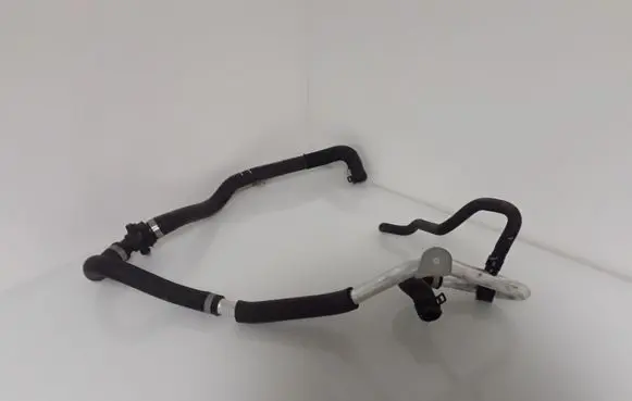 Mercedes-Benz GLC X253 C253 Engine coolant pipe/hose A2058303002