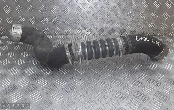 Ford Ranger Air intake hose/pipe jb3g6f073ad