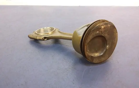 Porsche Panamera (970) Piston 