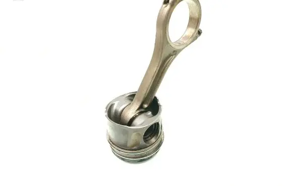 Land Rover Discovery 4 - LR4 Piston with connecting rod 