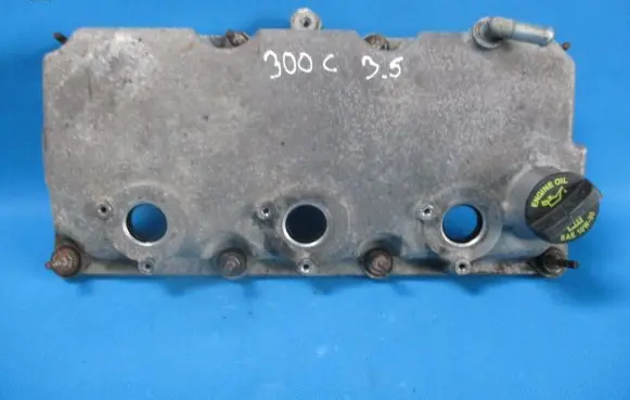Chrysler Voyager Rocker cam cover 