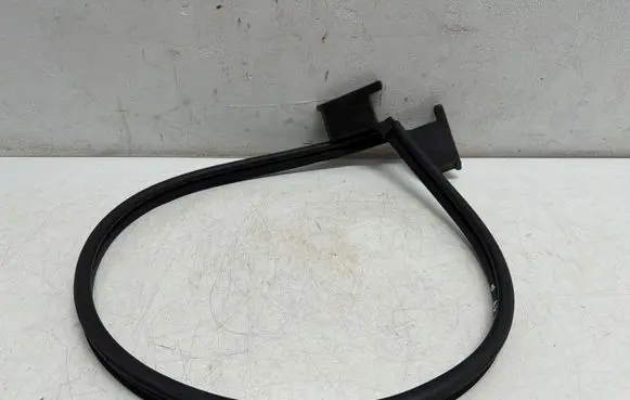 KIA Niro Engine compartment rubber