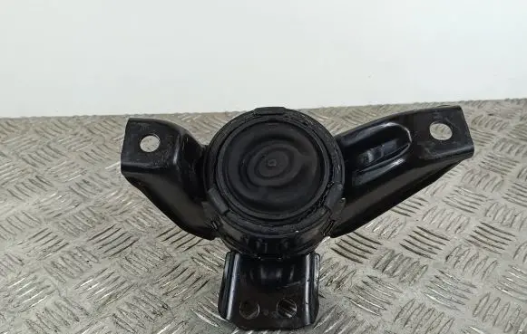 KIA Sorento Engine mount bracket 21810C5200