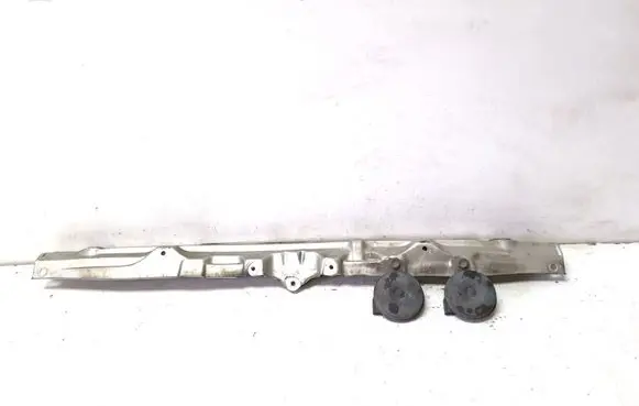 Toyota Avensis Verso Top upper radiator support slam panel F6952