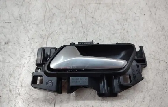 Peugeot 308 Front door interior handle 98000001