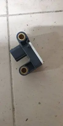 BMW 5 F10 F11 Airbag deployment crash/impact sensor 6956485 0607106577