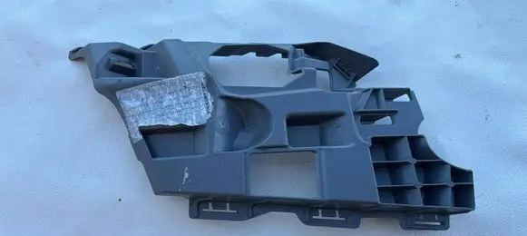 Skoda Octavia Mk4 Front bumper mounting bracket 5E3807056B