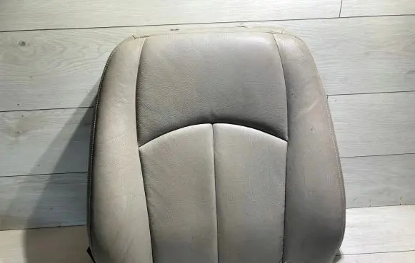 Mercedes-Benz E W211 Seat trim a2119101216