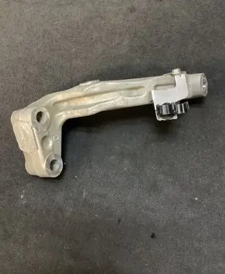 Citroen DS4 Steering rack mounting bracket 9677630180