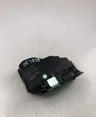 BMW 5 F10 F11 Coupe door lock (next to the handle) A053702