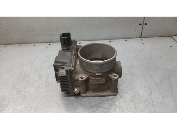Nissan X-Trail T30 Throttle valve 