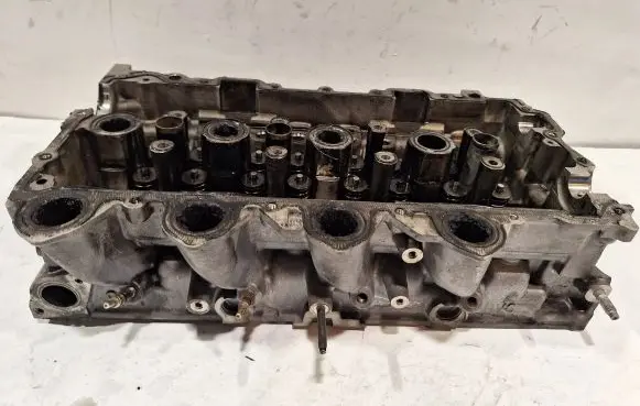 Engine head