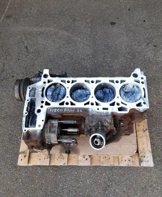 Iveco Daily 4th gen Engine block F1CE0481H 504243548