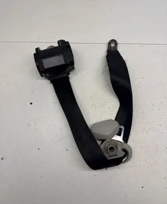 Volkswagen Golf IV Rear seatbelt 1J9857806C