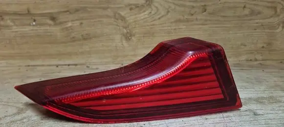 Volvo C70 Tailgate rear/tail lights 
