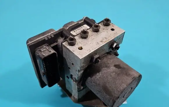Mercedes-Benz Vito Viano W639 ABS Pump 0265951507 IMPRK1455963