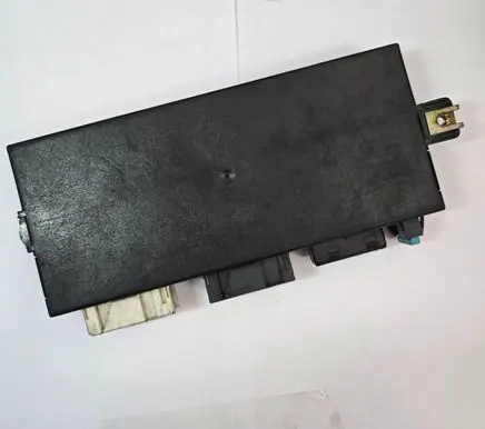 BMW 7 E32 Comfort/convenience module 8366229 084659058 00410040