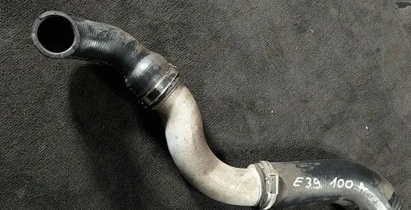 BMW 5 E39 Intercooler hose/pipe