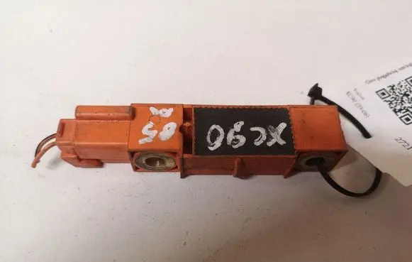 Volvo XC90 Airbag deployment crash/impact sensor 8651754