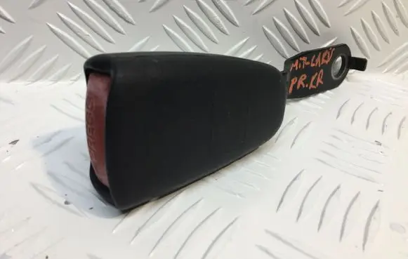 Mitsubishi Carisma Front seatbelt buckle 112431