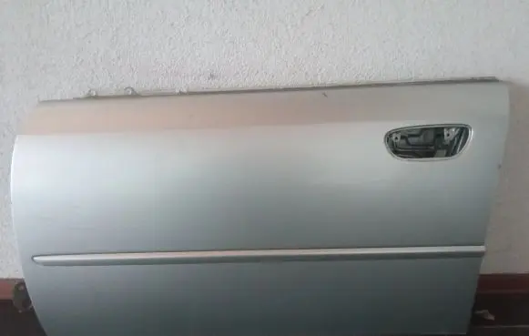 Subaru Legacy Front door