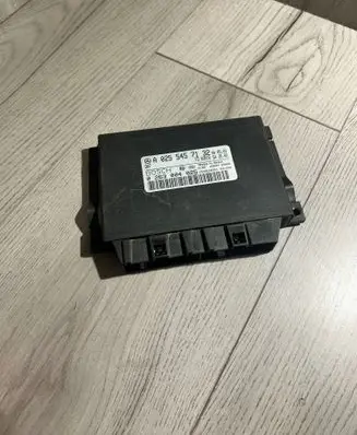 Mercedes-Benz CLK A209 C209 Parking PDC control unit/module A0255457132 0263004025