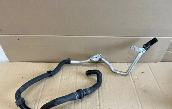 Audi A4 S4 B9 Engine coolant pipe/hose 8W0121444D