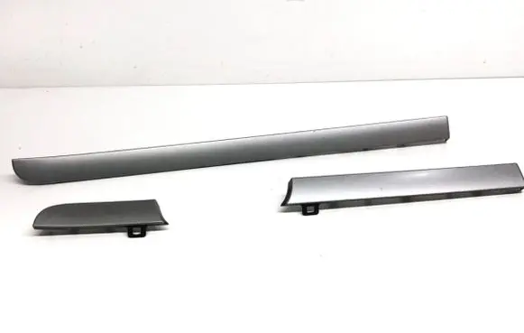 Volkswagen Touran I Dashboard trim 