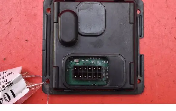 Jeep Grand Cherokee Voltage converter/converter module 61A-3002-0766