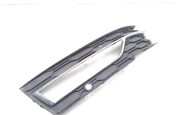 Skoda Octavia Mk4 Front bumper lower grill 5E3807681 124036170100