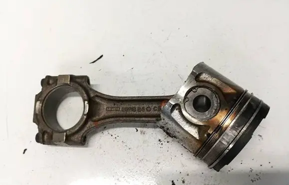 Volkswagen II LT Piston with connecting rod mwm001004