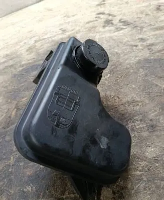 BMW 7 E65 E66 Coolant expansion tank/reservoir 7785013 7785560 10617210
