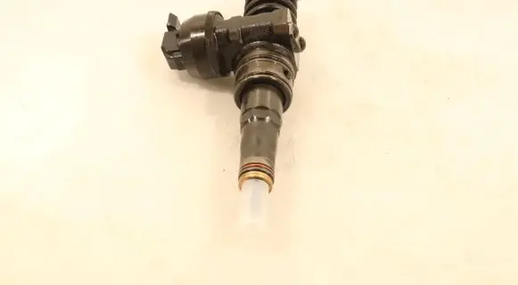 Seat Leon (1P) Fuel injector 0414720313