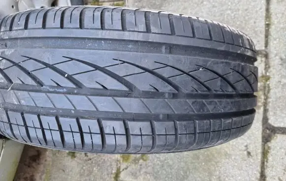 Volkswagen Golf III R14 summer tire 0011000101 R14886