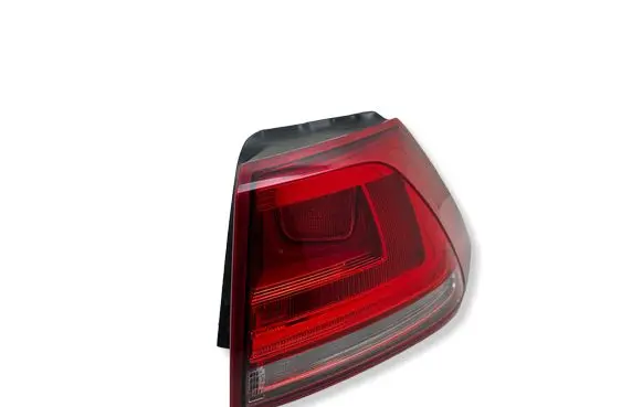 Volkswagen Golf VII Rear/tail lights 5G0945096F