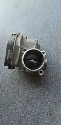 Peugeot 308 Throttle valve 28275019 0640