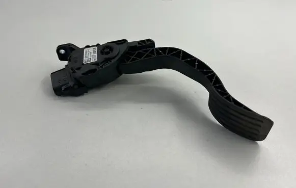 Ford Galaxy Accelerator throttle pedal 6G929F836JD