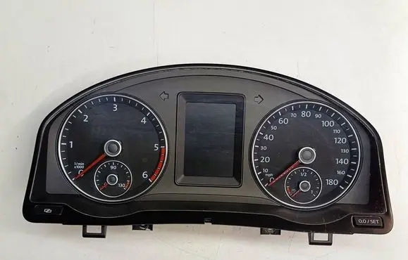 Volkswagen Scirocco Speedometer (instrument cluster) 1K8920972AT2 1K8920972A