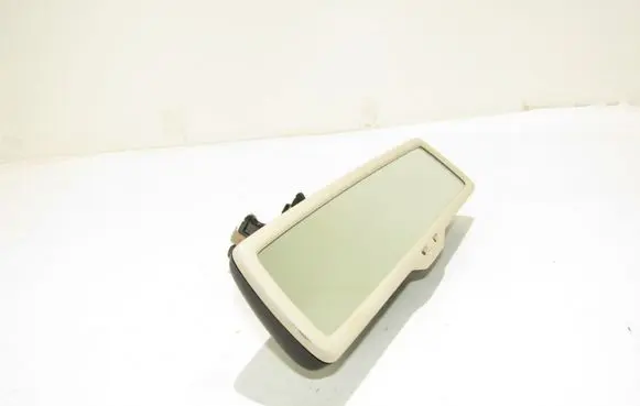 Volkswagen Tiguan Rear view mirror (interior)