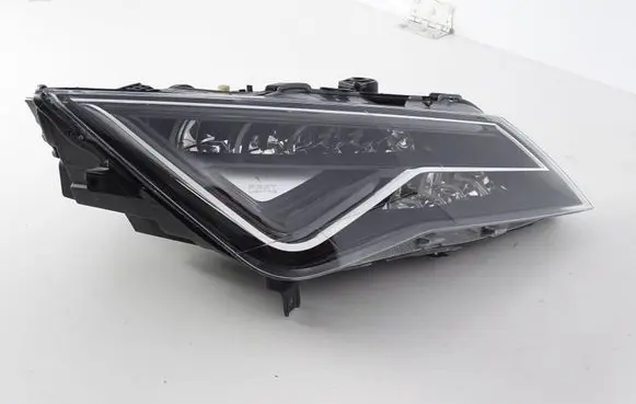 Seat Leon (5F) Headlight/headlamp 5F1941008J