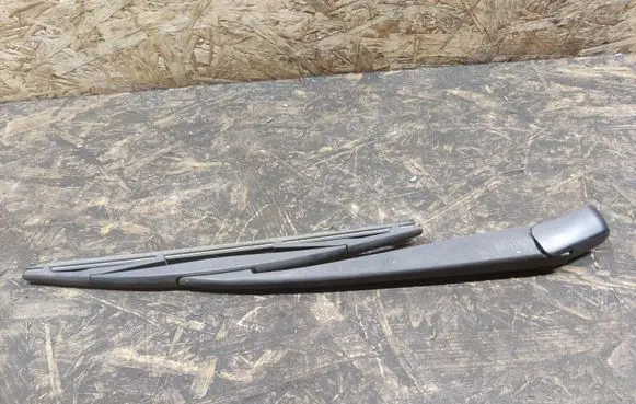 Acura MDX II Rear wiper blade arm